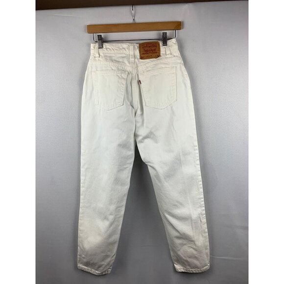 Levis 550TM Relaxed Fit Tapered Leg White Jeans Size 6 Petite M - Picture 4 of 5